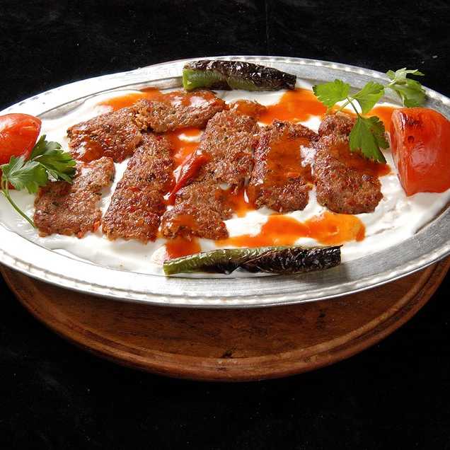 Yoğurtlu kebap